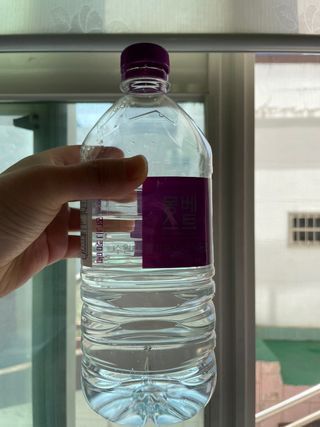 몽베스트 MONTBEST 1L 12입 — 4점을 준 리뷰어가 2022년 4월 올린 사용 사진