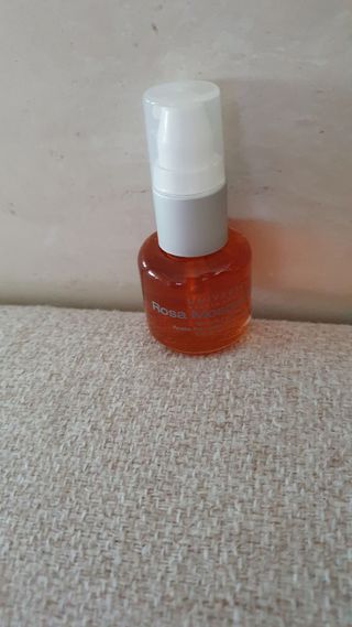 유니베르소 로즈힙 오일 15ml — 5점을 준 리뷰어가 2021년 6월 올린 사용 사진