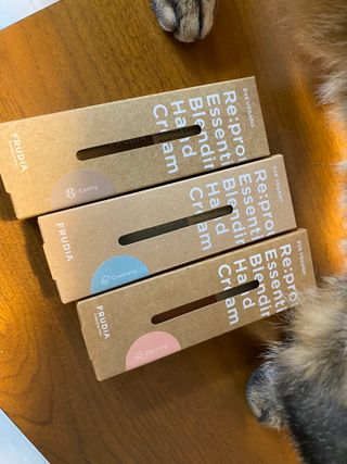 [후르디아] 끈적임 없는 착한성분 비건  핸드크림 3종 — 4.5점을 준 리뷰어가 2021년 11월 올린 사용 사진