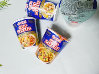NISSIN 닛신 컵누들  4종 - 씨푸드오리지날, 씨푸드 스파이시, 씨푸드 커리, 씨푸드 XO소스 — 5점을 준 리뷰어가 2021년 10월 올린 사용 사진