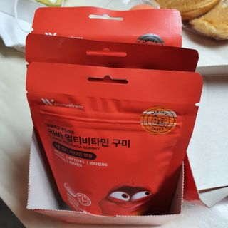 [푸름웰니스] 라바 멀티비타민 구미 36g — 5점을 준 리뷰어가 2022년 3월 올린 사용 사진
