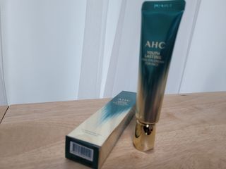 [NEW 탄력유턴 아이크림] AHC 유스 래스팅 리얼 아이크림 포 페이스 — 5점을 준 리뷰어가 2021년 3월 올린 사용 사진