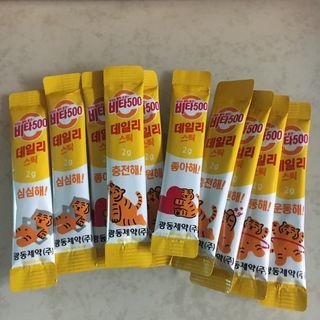 광동생활건강 프리 [광동] VB와 VC를 함유한 멀티 비타민 비타 500 데일리 스틱 180포 — 5점을 준 리뷰어가 2022년 5월 올린 사용 사진