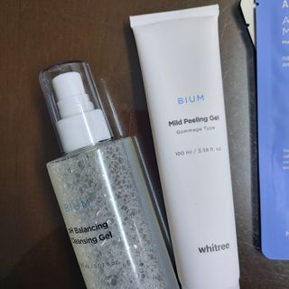 화이트리 비움 약산성 클렌징젤 ,마일드 필링젤 세트 — 5점을 준 리뷰어가 2021년 2월 올린 사용 사진