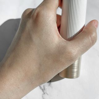 [사가수] 민감피부를 위한 진정 항산화 안티에이징, 더사가오브수 효혜윤 보태니컬 에너지 아이포올 스틱 — 3점을 준 리뷰어가 2023년 2월 올린 사용 사진