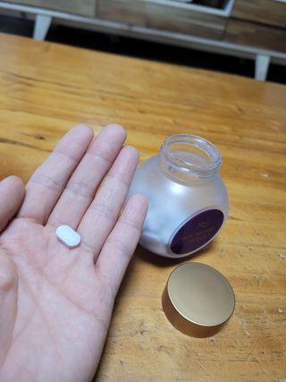 트루헬퍼 굿밤 특급 건강 보조제 수면 1박스 2개월분 — 5점을 준 리뷰어가 2023년 4월 올린 사용 사진