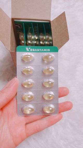 비건타민 식물성 알티지 오메가3 — 5점을 준 리뷰어가 2021년 3월 올린 사용 사진