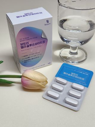 MF[뷰트리]  멜라 솔루션 화이트정 (의약외품) — 5점을 준 리뷰어가 2024년 7월 올린 사용 사진