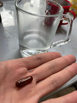프리마인 홍삼의 강력한 에너지, 이제는 흡수율을 높인 최첨단 캡슐로 간편하게 초고속 충전하세요. — 5점을 준 리뷰어가 2022년 9월 올린 사용 사진