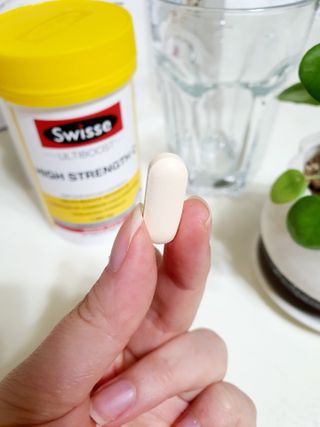 Swisse 스위스 고함량 비타민 C 1000mg — 5점을 준 리뷰어가 2021년 3월 올린 사용 사진