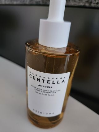 MF[스킨1004] 마다가스카르 센텔라 앰플 100ml — 2.5점을 준 리뷰어가 2024년 5월 올린 사용 사진