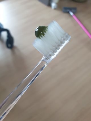 프리마인 유해균 뿐만 아니라 유익균까지 씻어내는 치약은 그만, 건강한 구강환경을 만드는 덴탈엔오 — 5점을 준 리뷰어가 2022년 4월 올린 사용 사진
