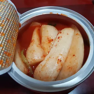 셰프애찬 알타리김치 총각김치 1kg — 4점을 준 리뷰어가 2022년 10월 올린 사용 사진