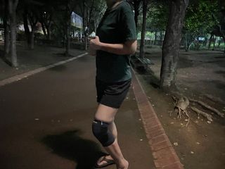 반테린서포터 무릎보호대 — 5점을 준 리뷰어가 2021년 5월 올린 사용 사진