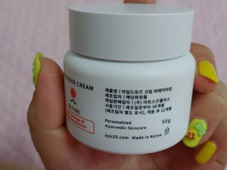 AYU25[아유트웬티파이브]다마스크로즈워터 베이스 천연 수분 촉촉 크림 — 5점을 준 리뷰어가 2021년 3월 올린 사용 사진