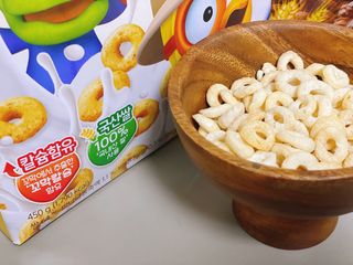 씨알푸드 뽀로로 시리얼 3종 — 5점을 준 리뷰어가 2022년 2월 올린 사용 사진