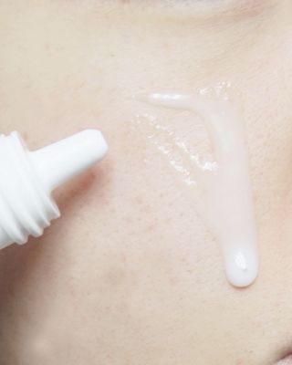 리더스코스메틱 리더스 카밍 바이오틱스 에센스 워터 — 5점을 준 리뷰어가 2021년 1월 올린 사용 사진