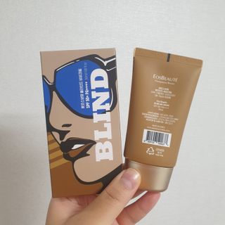 약손명가코스메틱 에오스보떼 블라인드 비비크림 50ml — 5점을 준 리뷰어가 2021년 8월 올린 사용 사진