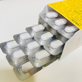 [몸엔용] 에버업 멀티비타민&미네랄, 눈건강 루테인 혈행건강 오메가3, 면역 프로바이오틱스 3종 택1 — 5점을 준 리뷰어가 2022년 4월 올린 사용 사진
