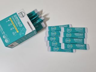 [유산균] 오마이락 장편한습관 프로바이오틱스 30P — 5점을 준 리뷰어가 2022년 11월 올린 사용 사진