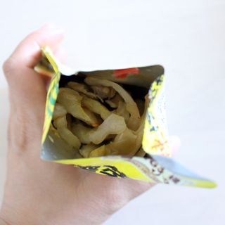 루시델리 야미하우스 홍콩 스파이시 프리미엄 짜사이 무침 500g — 5점을 준 리뷰어가 2024년 6월 올린 사용 사진