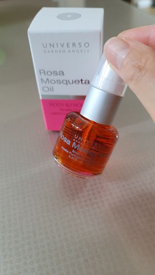 유니베르소 로즈힙 오일 15ml — 4점을 준 리뷰어가 2021년 5월 올린 사용 사진