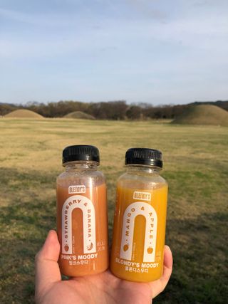 BLENDY'S 핑크 스무디+블론디 스무디 — 5점을 준 리뷰어가 2022년 4월 올린 사용 사진