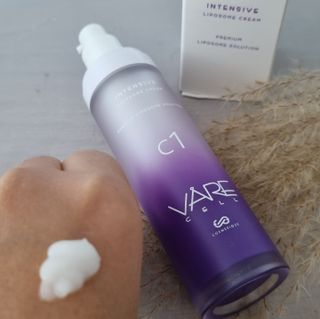 바르셀 수분로션 수분크림 보습 탄력 주름개선 인텐시브 리포좀 크림 C1 50ml — 5점을 준 리뷰어가 2021년 11월 올린 사용 사진