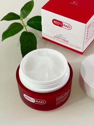레드투래드 센서티브 슈퍼 크림 50ml — 5점을 준 리뷰어가 2021년 9월 올린 사용 사진