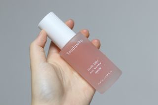 산다화 더블 이펙트 안티 링클 세럼 50ml — 4.5점을 준 리뷰어가 2021년 11월 올린 사용 사진