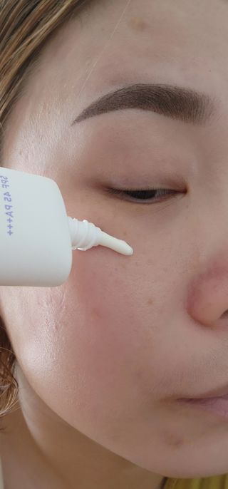 바노바기 코스메틱 바노바기 밀크씨슬 리페어 시카 선스크린 플러스 50ml — 5점을 준 리뷰어가 2023년 3월 올린 사용 사진