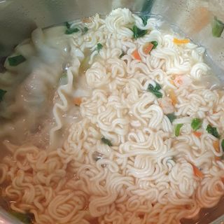 [풀무원] 자연은맛있다 정면, 백면, 홍면  세트 — 5점을 준 리뷰어가 2021년 4월 올린 사용 사진