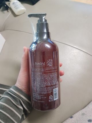 아미니 플라워테라피 바디로션  500ml 시리즈 — 5점을 준 리뷰어가 2021년 1월 올린 사용 사진
