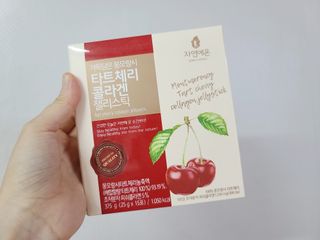 자연에온 가득담은 몽모랑시 타트체리 콜라겐 젤리스틱 — 5점을 준 리뷰어가 2020년 12월 올린 사용 사진