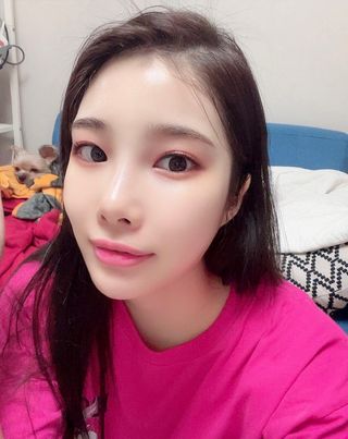 프리마인 제품력은 일단 써보면 느껴지는 물빛윤광으로 설명할게요. 100만원의 주인공을 찾습니다 — 4점을 준 리뷰어가 2023년 6월 올린 사용 사진