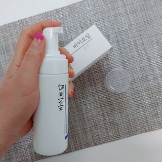 [바이로담] 저자극 약산성버블 폼 폼클렌징 150ml — 4점을 준 리뷰어가 2021년 3월 올린 사용 사진