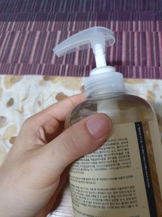 빅그린 안티 헤어로스 탈모 카렌듈라 바이옴 샴푸 500ml (지성두피용) — 5점을 준 리뷰어가 2022년 8월 올린 사용 사진