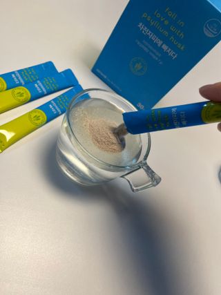 메디포스트 모비타 바디코드 식이섬유 차전자피에 빠지다 30포 — 5점을 준 리뷰어가 2023년 1월 올린 사용 사진