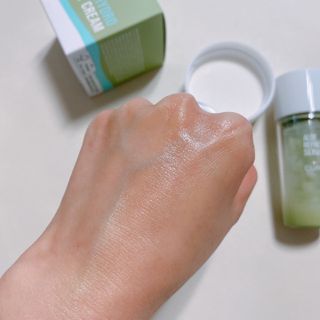 김정문알로에 큐어 큐어 알로에 리프레쉬 젤리 세럼, 큐어 알로에 하이드로 젤리 크림 — 5점을 준 리뷰어가 2021년 4월 올린 사용 사진