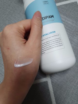 [메디팜] 히알루론산 딥 모이스처 바디로션 — 5점을 준 리뷰어가 2021년 12월 올린 사용 사진