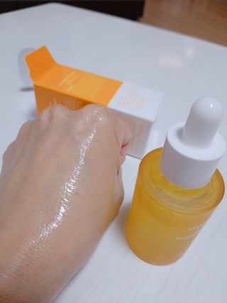 체르엠 스템앤셀 비타민 브라이트닝 에센스 30ml 1개 — 5점을 준 리뷰어가 2021년 12월 올린 사용 사진