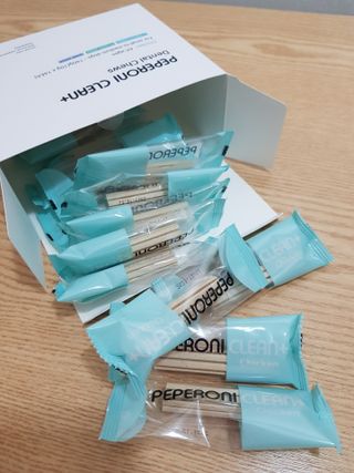 페페로니 클린플러스 덴탈치킨껌 10g x 14p — 5점을 준 리뷰어가 2021년 7월 올린 사용 사진