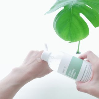 나나스킨 하이드로릴렉싱토너 — 5점을 준 리뷰어가 2021년 5월 올린 사용 사진