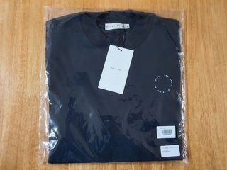 로서울 High Neck T-Shirt Navy, Gray — 5점을 준 리뷰어가 2021년 5월 올린 사용 사진