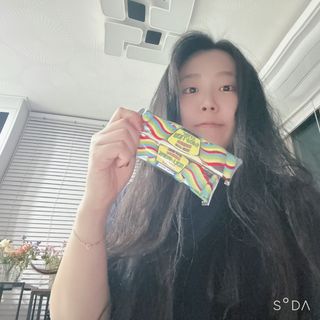 (주) 피치코리아 레인보우 롤팝젤리 후르츠믹스x10개입 — 4점을 준 리뷰어가 2023년 11월 올린 사용 사진