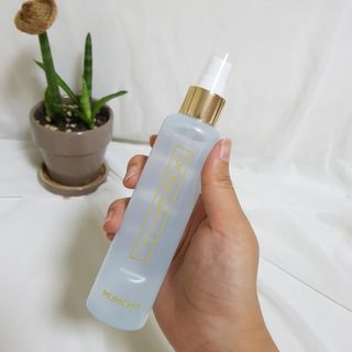 멈칫 X 최준 헤어 앤 바디미스트 소프트블루솝, 마젠타레이디 2종 — 4점을 준 리뷰어가 2021년 8월 올린 사용 사진