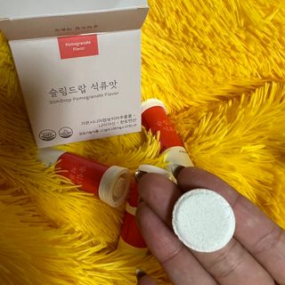 [슬림드랍 석류맛] 건기식 다이어트 보조제 겸 비타민 — 5점을 준 리뷰어가 2021년 12월 올린 사용 사진