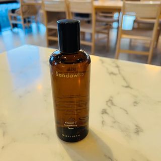 스킨큐어 산다화 비타민c 화이트닝 토너 150ml — 5점을 준 리뷰어가 2021년 12월 올린 사용 사진