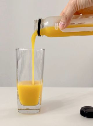 BLENDY'S 핑크 스무디+블론디 스무디 — 5점을 준 리뷰어가 2021년 12월 올린 사용 사진