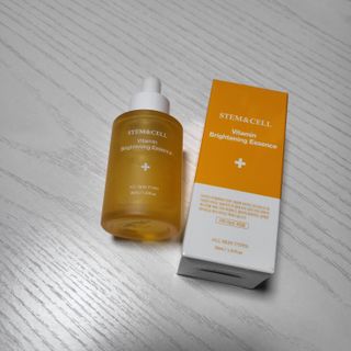 체르엠 스템앤셀 비타민 브라이트닝 에센스 30ml 1개 — 5점을 준 리뷰어가 2022년 1월 올린 사용 사진